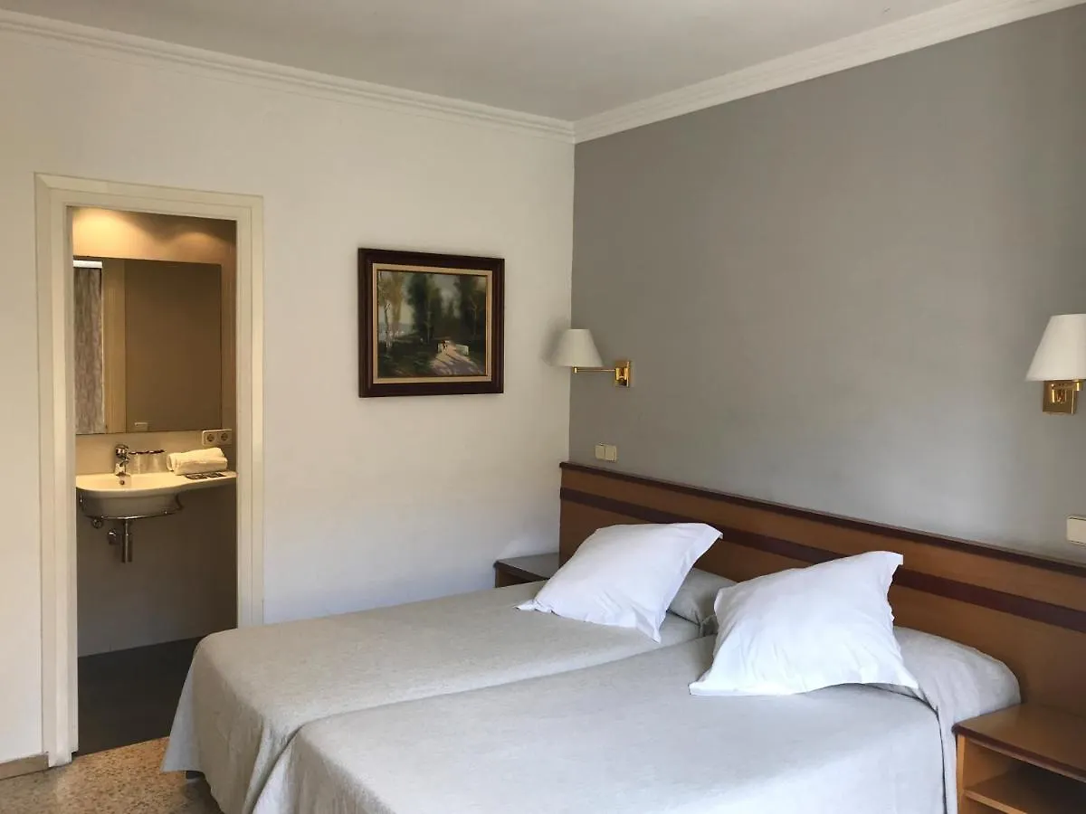 Guest house Hostal Can Pou Vidreres